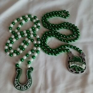 🆕🍀St. Patrick's Beaded Lucky Horseshoe Necklaces💚 Unisex